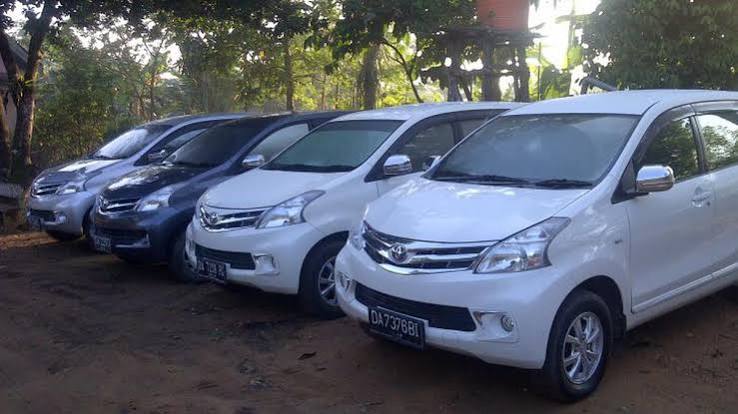 Keuntungan Booking Sewa Mobil Lebih Awal: Lebih Hemat, Tenang, dan Banyak Pilihan Armada